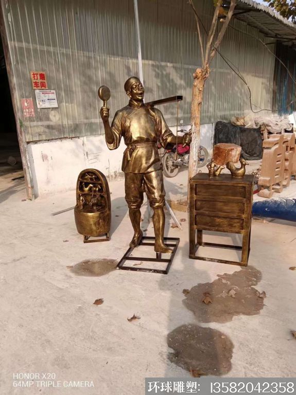 玻璃鋼賣貨郎雕塑 仿銅人物雕塑1